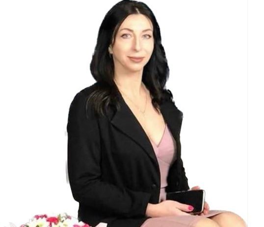 Марина Чеботар